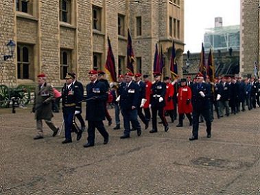 A wide picture of the parade column